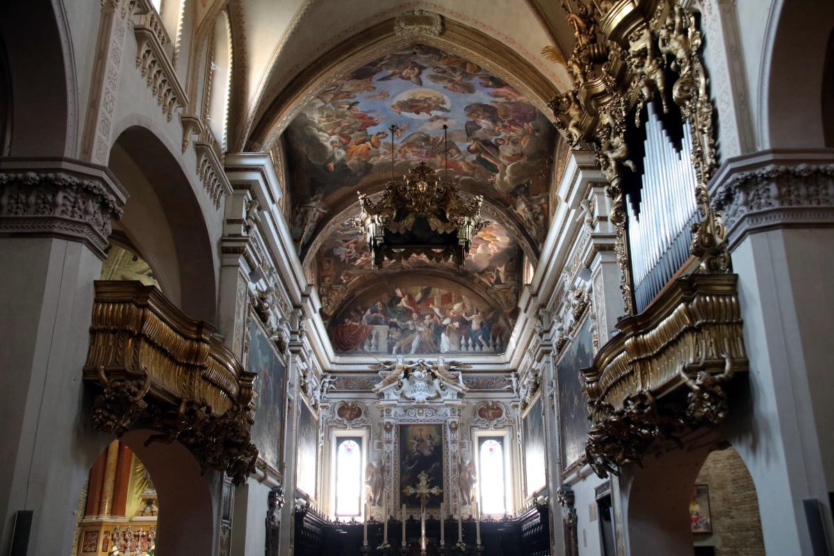 Basilica di Sant'Antonino (Piacenza), presbiterio 02 - Mongolo1984