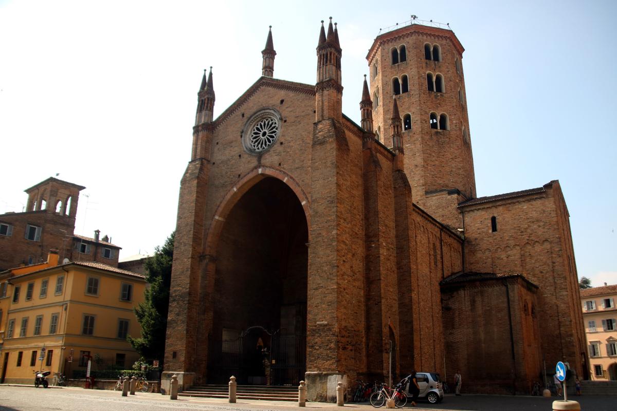 Basilica di Sant'Antonino (Piacenza), esterno 15 - Mongolo1984