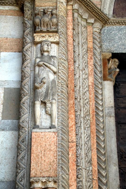 Basilica di Sant'Antonino (Piacenza), portale di marmo (1172) 02 - Mongolo1984