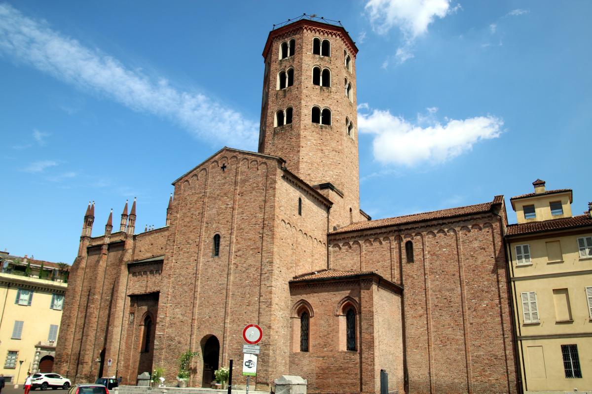 Basilica di Sant'Antonino (Piacenza), esterno 16 - Mongolo1984
