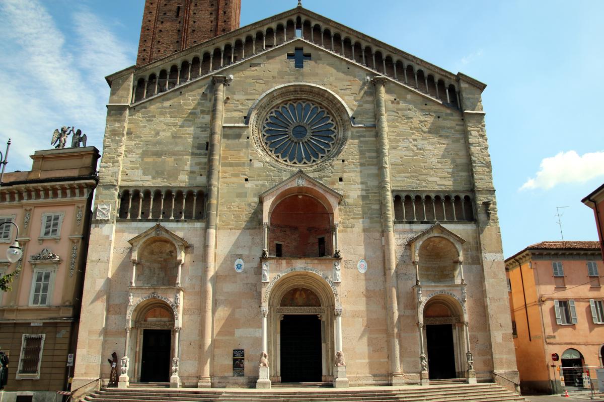 Duomo (Piacenza), facciata 12 - Mongolo1984