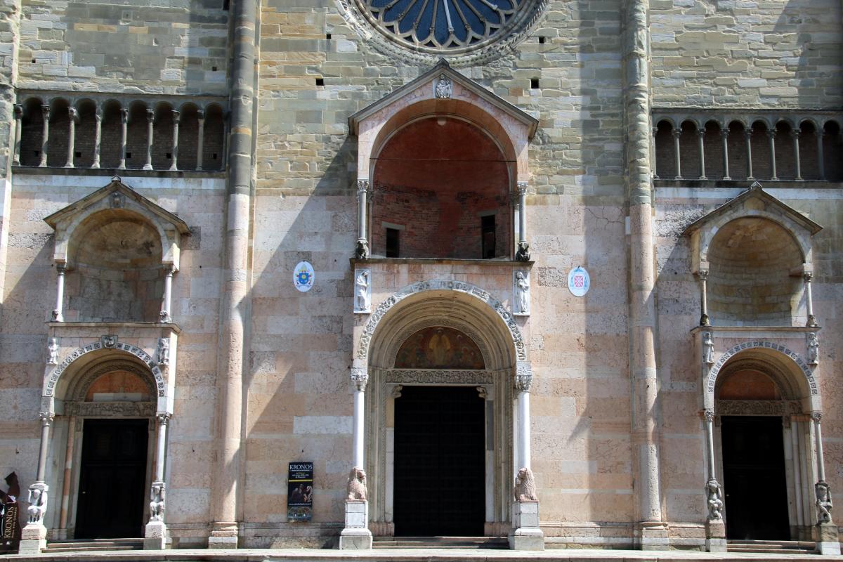 Duomo (Piacenza), facciata 09 - Mongolo1984