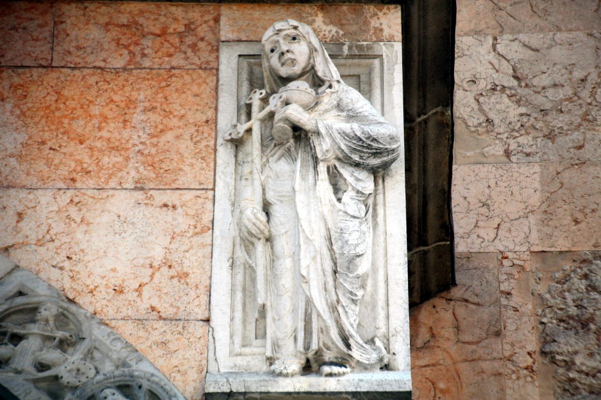 Duomo (Piacenza), portale centrale 01 - Mongolo1984