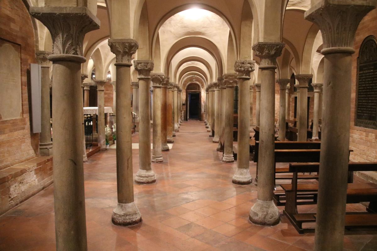 Duomo di Piacenza, cripta 32 - Mongolo1984