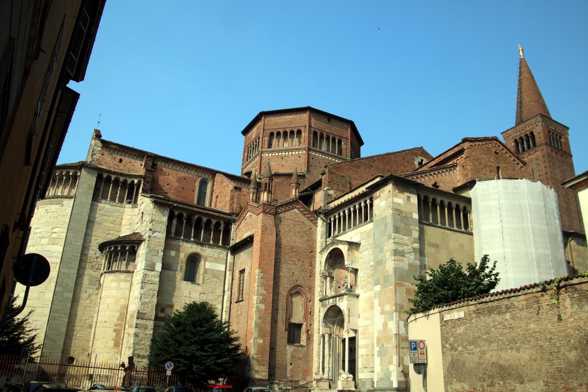 Duomo di Piacenza, esterno 04 - Mongolo1984