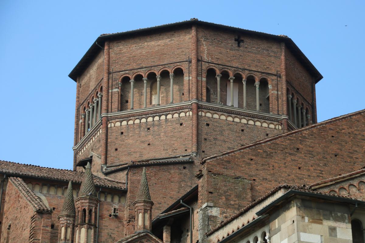 Duomo di Piacenza, tiburio 04 - Mongolo1984