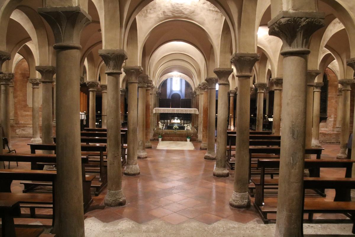 Duomo di Piacenza, cripta 15 - Mongolo1984