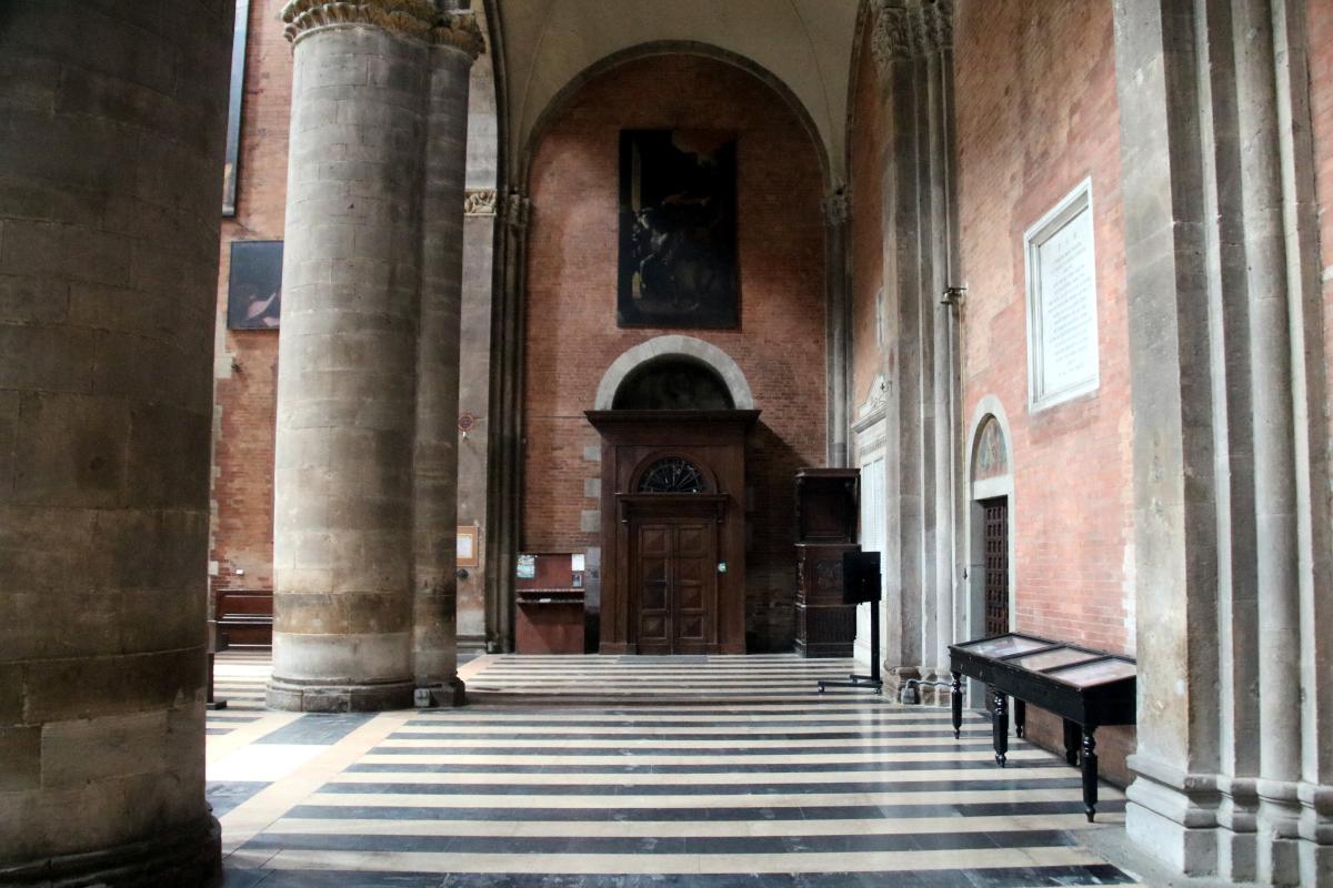 Duomo di Piacenza, interno 04 - Mongolo1984