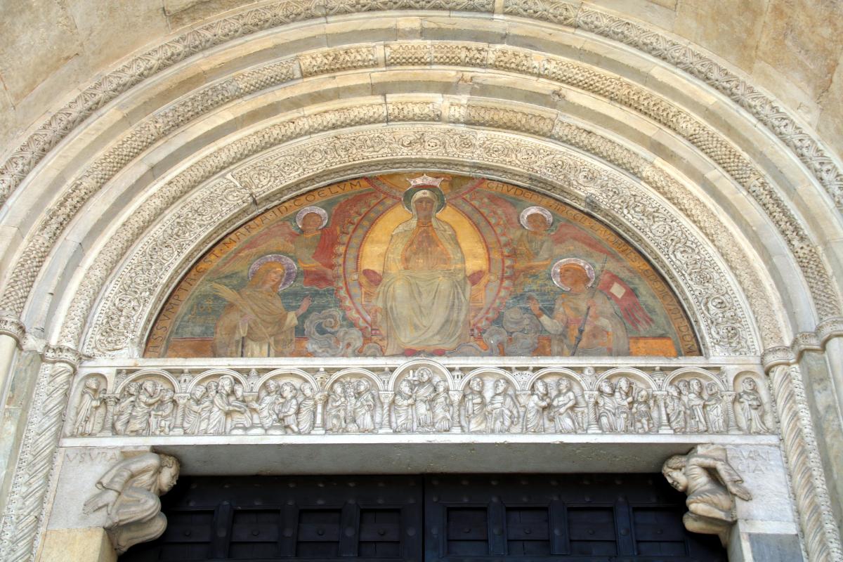 Duomo (Piacenza), portale centrale, archivolto 02 - Mongolo1984