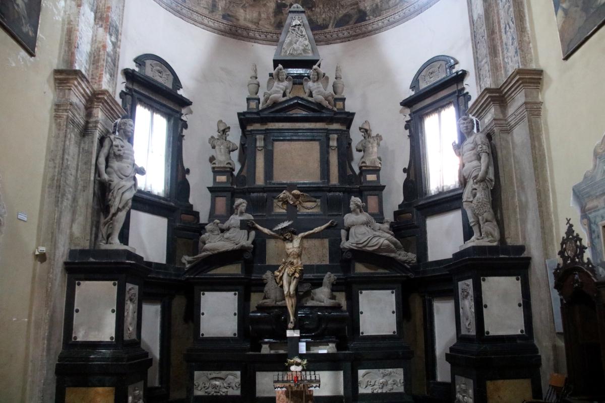Monumento a Margherita d'Austria, moglie di Ottavio Farnse, iniziato su disegno di Simone Moschino (1593) 08 - Mongolo1984