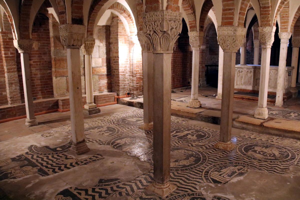 Basilica di San Savino (Piacenza), cripta 01 - Mongolo1984