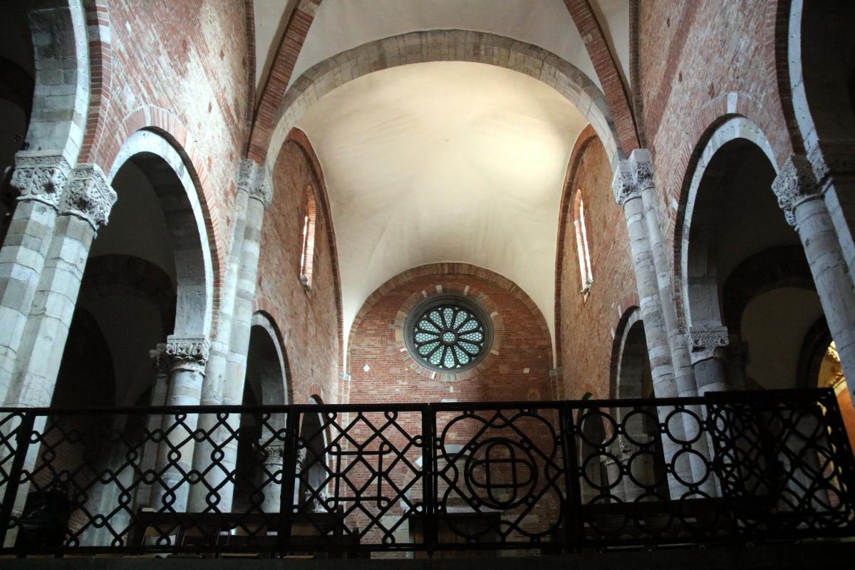 Basilica di San Savino (Piacenza), interno 18 - Mongolo1984