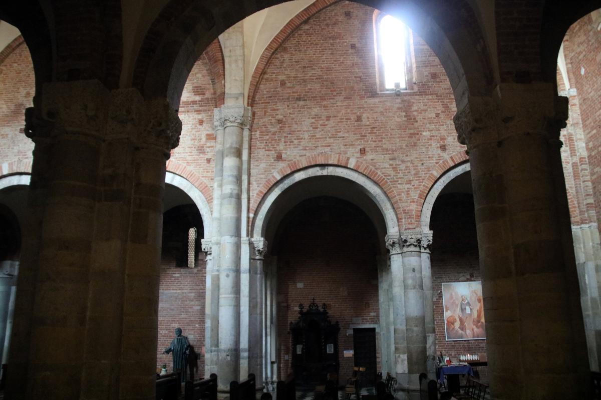 Basilica di San Savino (Piacenza), interno 15 - Mongolo1984