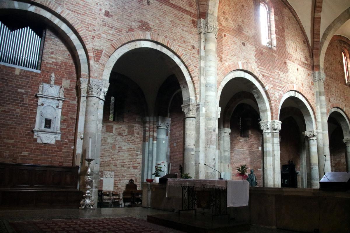 Basilica di San Savino (Piacenza), interno 12 - Mongolo1984