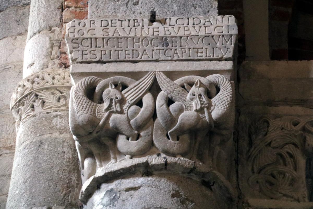 Basilica di San Savino (Piacenza), capitello 01 - Mongolo1984