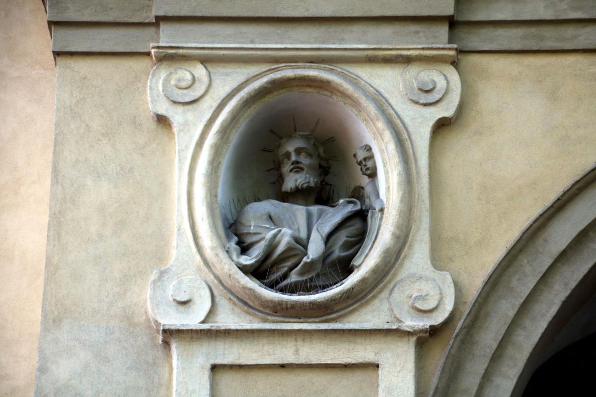 Basilica di San Savino (Piacenza), busto della facciata 01 - Mongolo1984