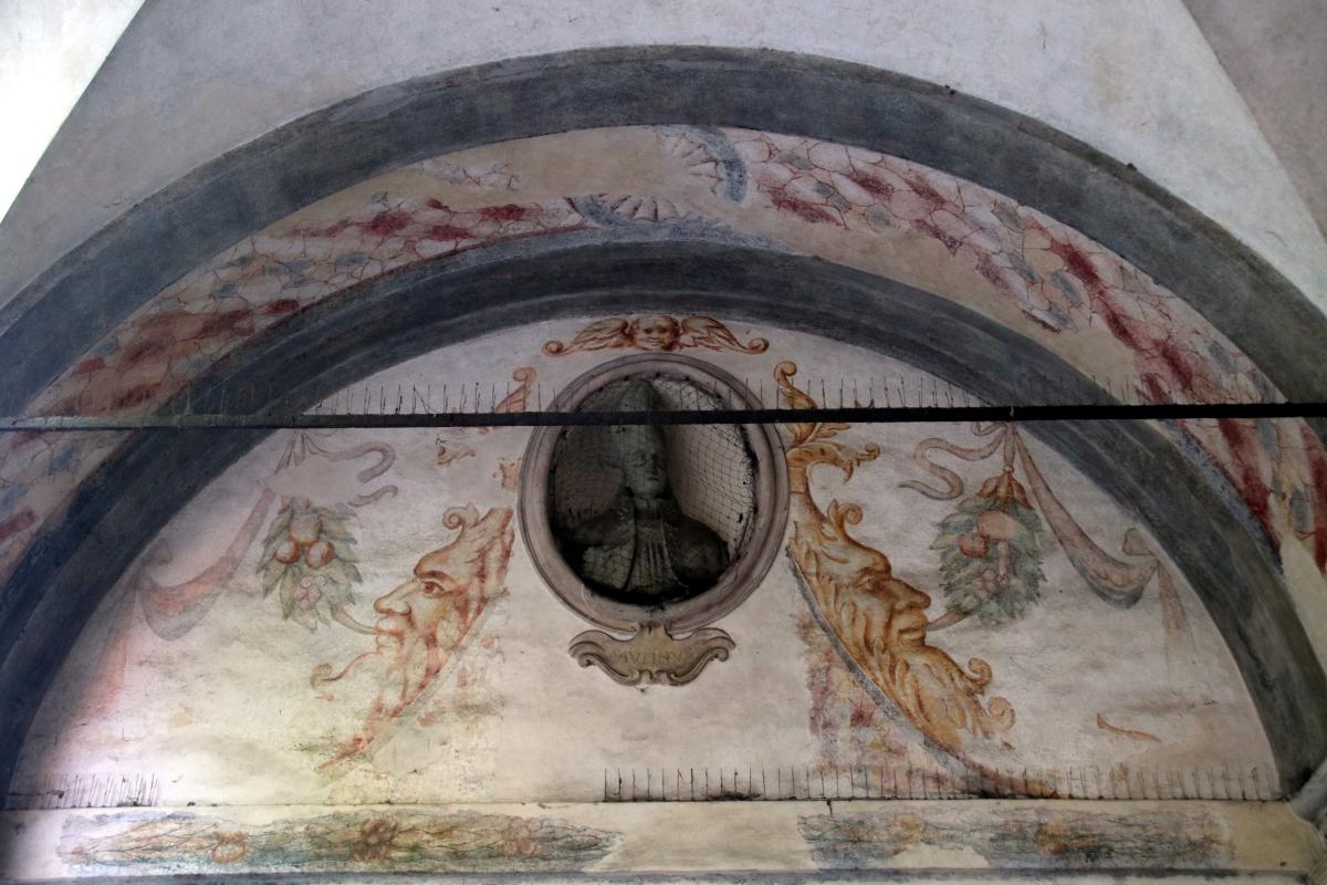 Basilica di San Savino (Piacenza), atrio 11 - Mongolo1984