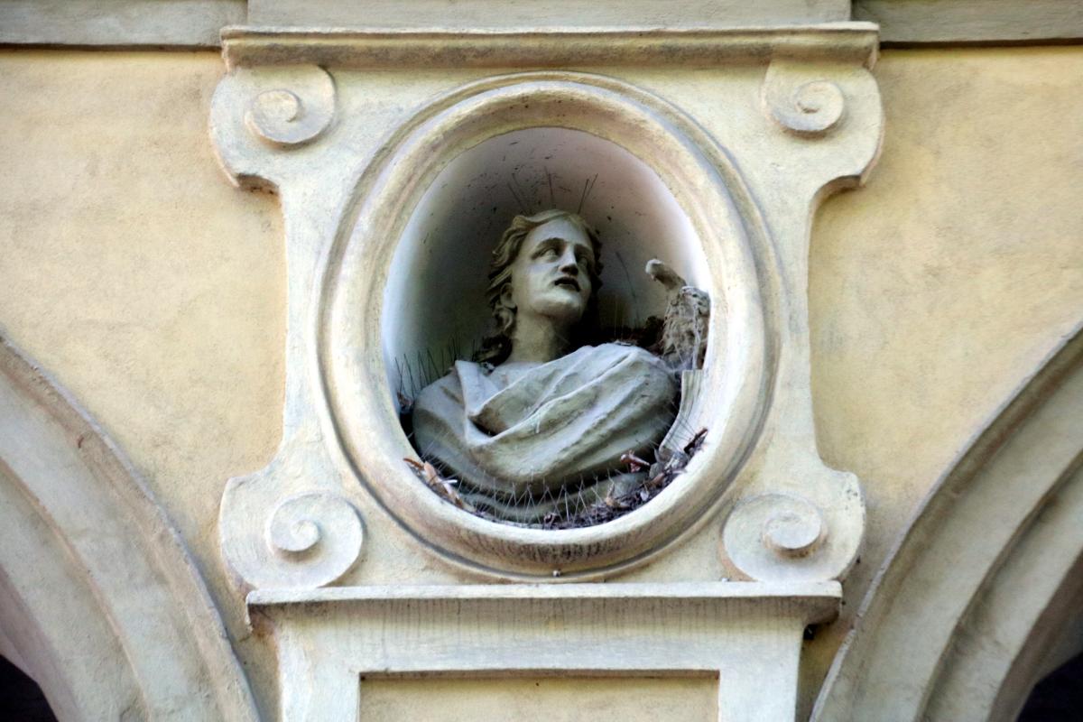Basilica di San Savino (Piacenza), busto della facciata 02 - Mongolo1984