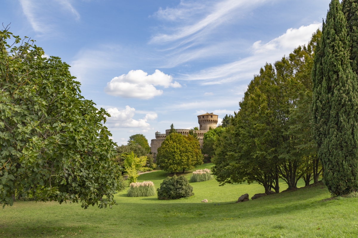 The Medici Fortress of Volterra seen from the "Enrico Fiumi" Archaeological Park - Simone Antonazzo / ENIT SpA