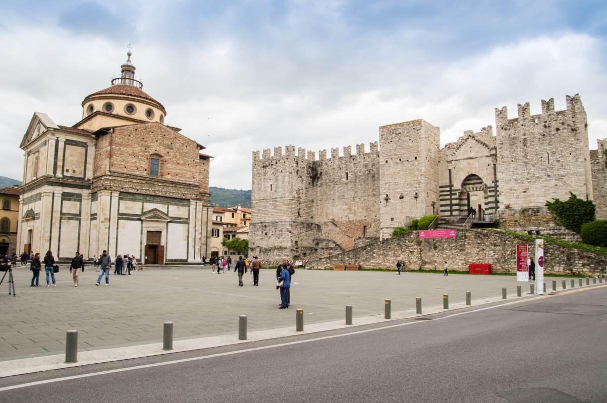 Basilica di Santa Maria delle Carceri e Castello dell'Imperatore Federico II - ENIT SpA