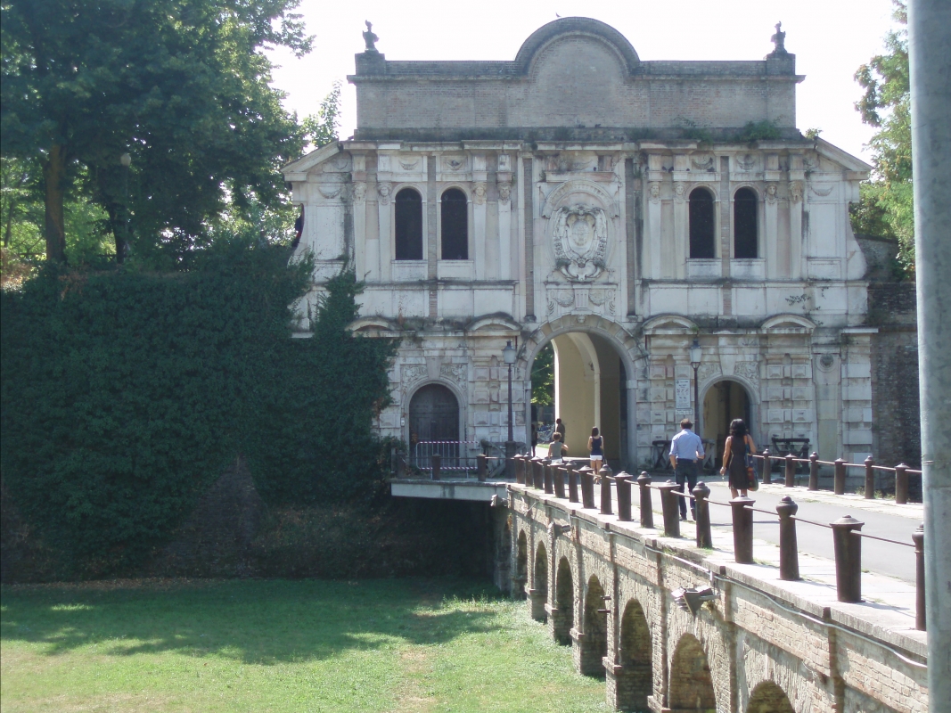 Porta cittadella di Parma - Marcogiulio