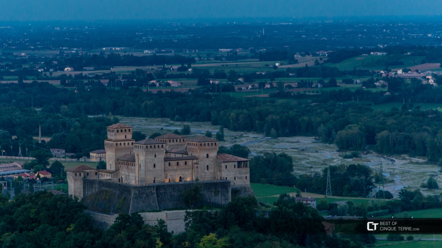 Parma-castle-of-torrechiara - www.bestofcinqueterre.com