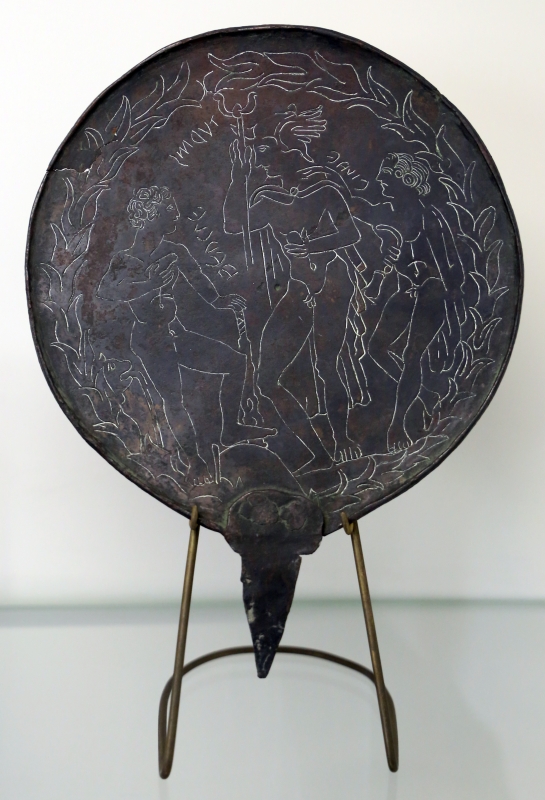 Etruria, specchio con incisioni mitologiche e manico configurato, III-II secolo ac. 03 - Sailko