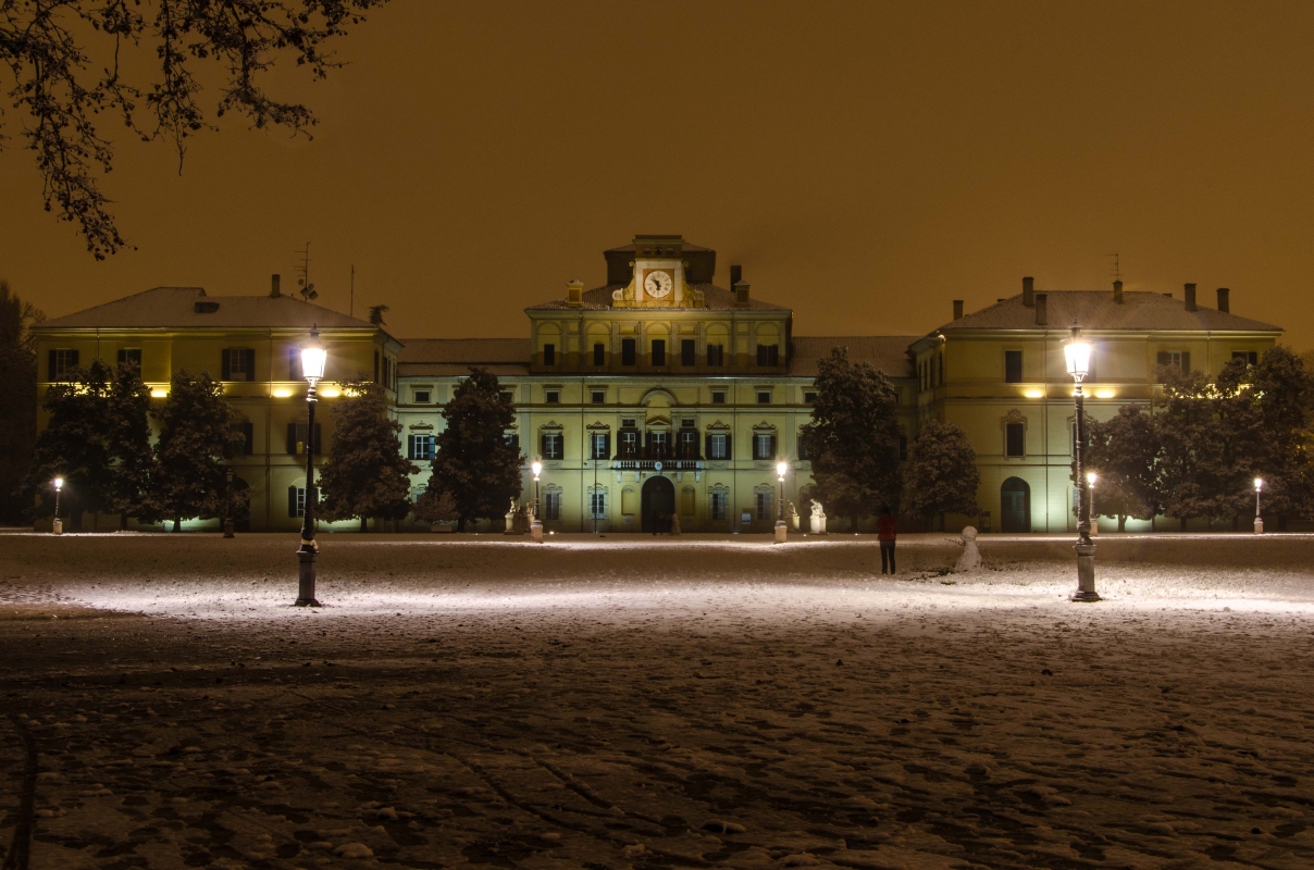 Palazzo del giardino ducale durante una nevicata - Davide Fornari