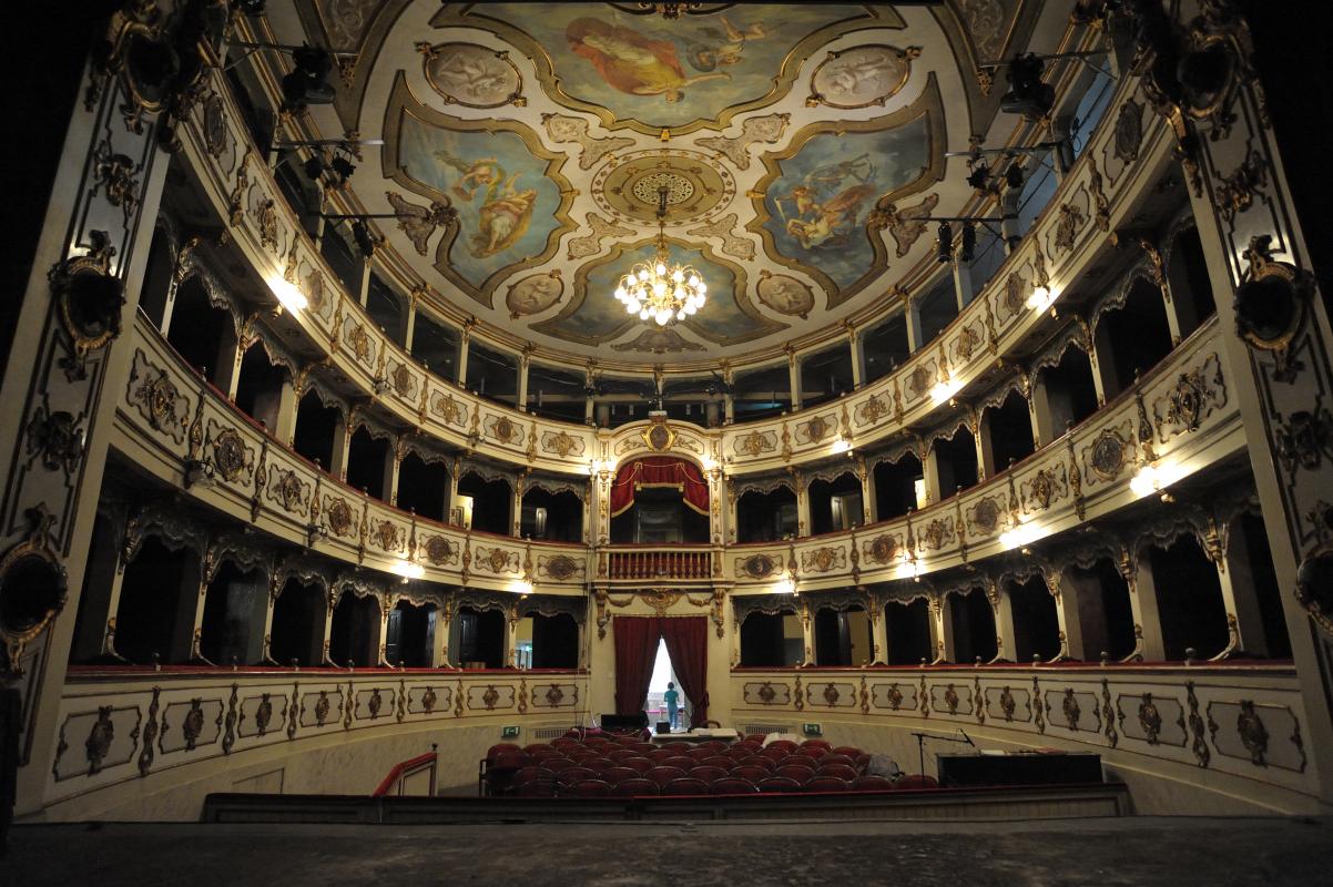 Sala del teatro Giuseppe Verdi - Lorenzo Gaudenzi