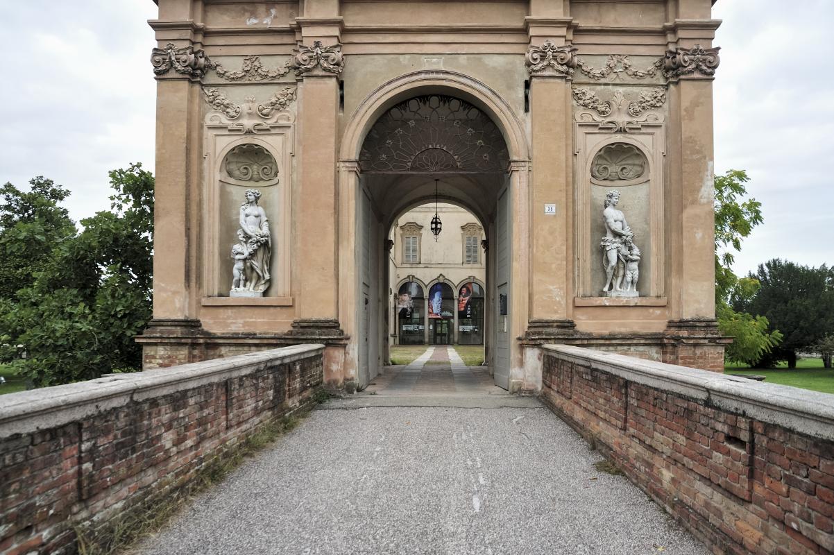 Villa Pallavicino ingresso - Lorenzo Gaudenzi