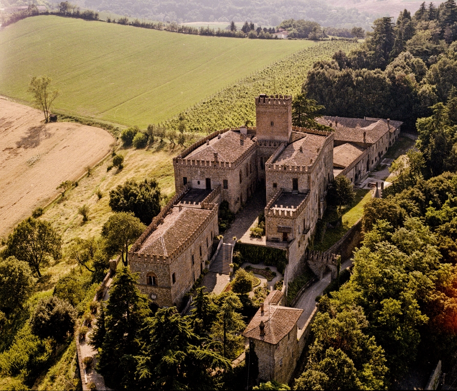 Vista aerea del Castello di Tabiano - Castello di Tabiano