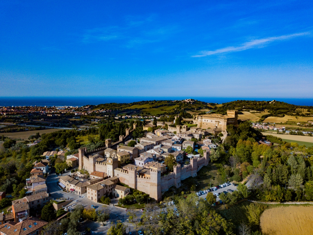Gradara, castle and fortified village - Alessandro Orlandi