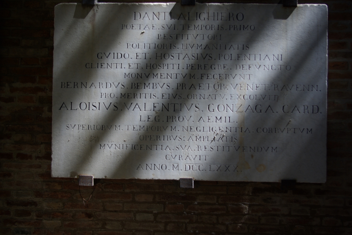 Ravenna. Dante Tomb 13 - Flying Russian