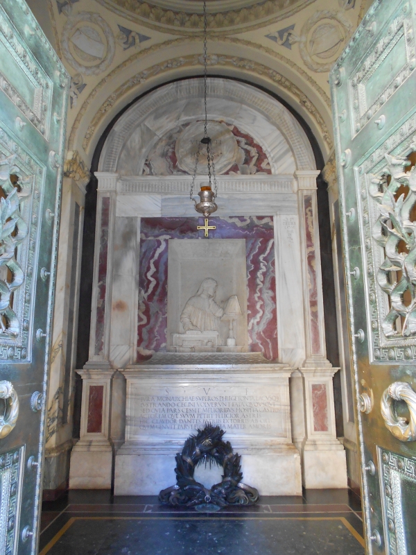 Ravenna - Tomba di Dante - Pivari