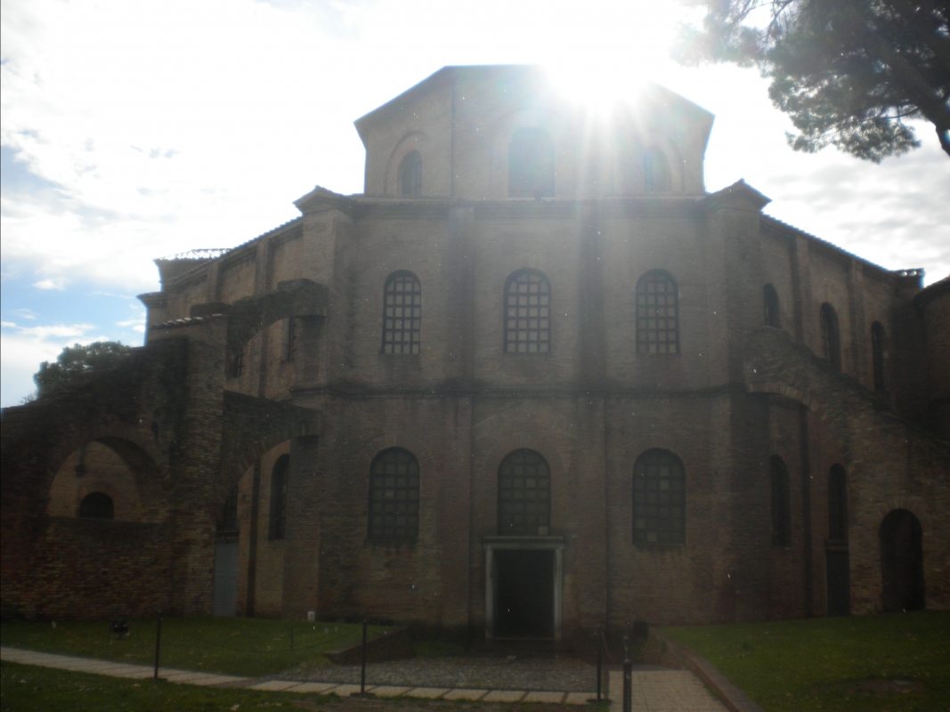 Ravenna Basilica di San Vitale esterno - Currao