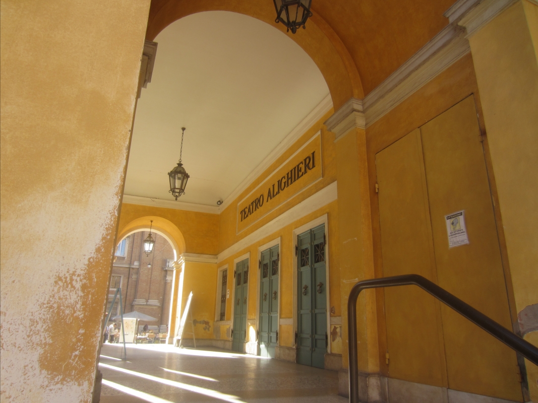 Teatro Alighieri - portico - Ebe94