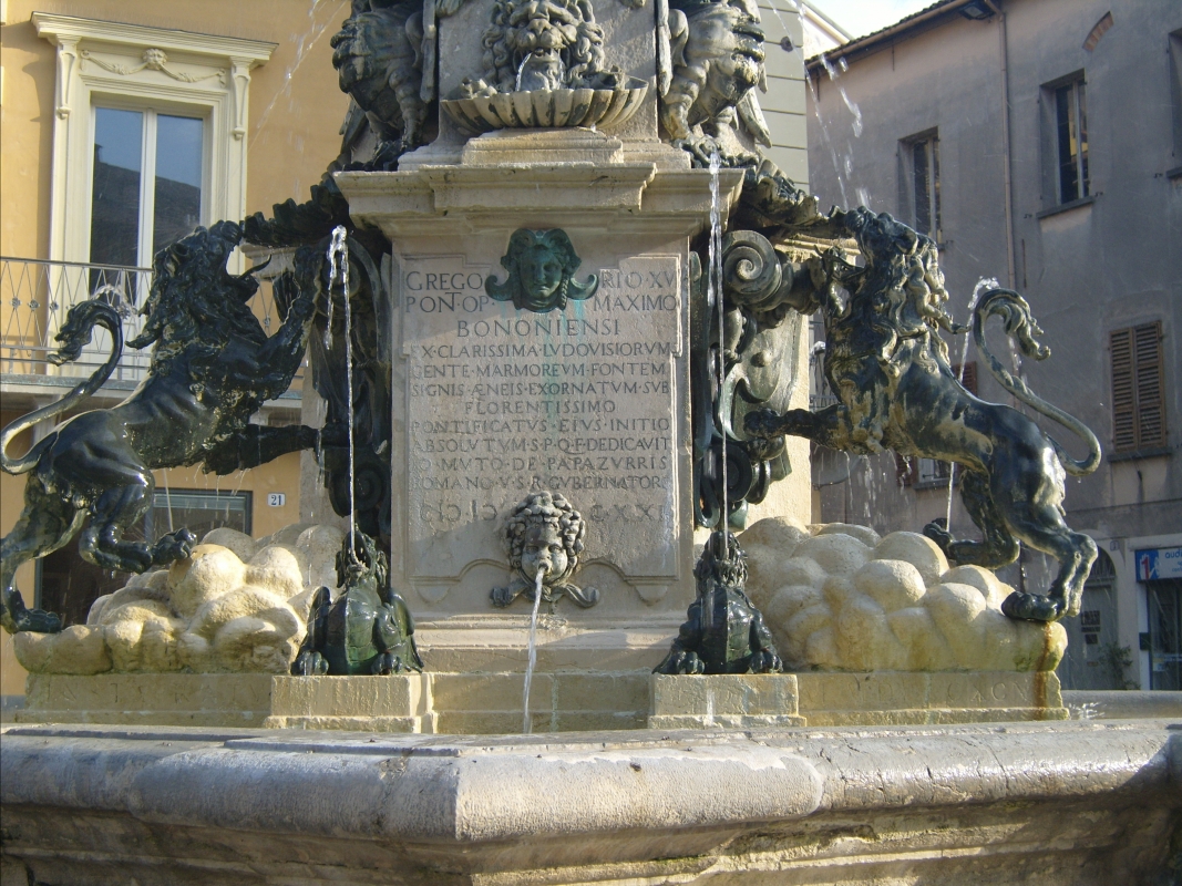 Fontana con spruzzi - Tecsis