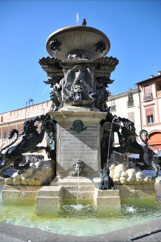 Fontana Monumentale Faenza 03 - Lorenzo Gaudenzi