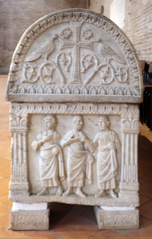 Sant'apollinare in classe, interno, sarcofagi ravennati del V secolo ca. 05 gesù tra gli apostoli 2 - Sailko
