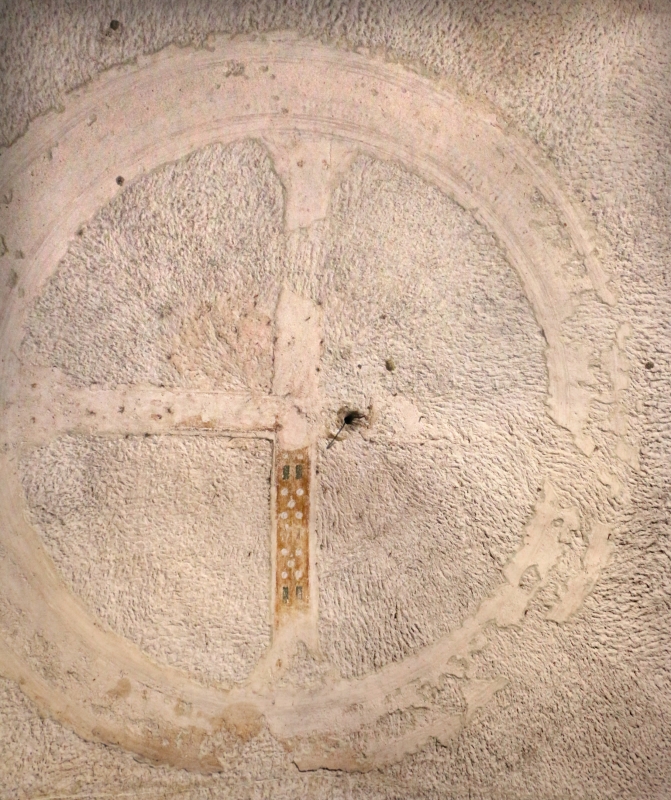 Mausoleo di teodorico, interno, camera superiore, croce gemmata sulla volta 02 - Sailko