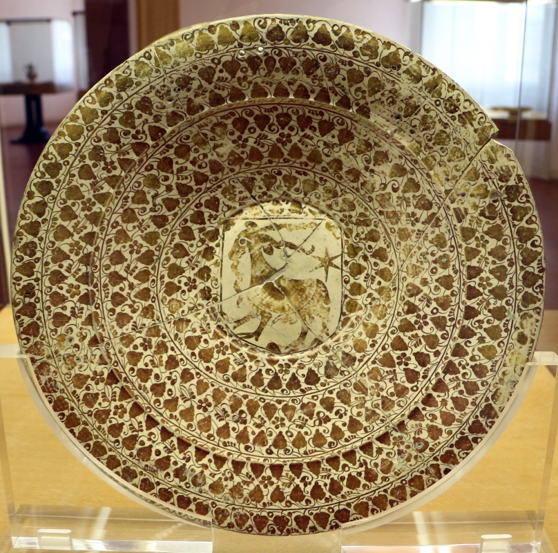 Manises, piatto in maiolica lustrata, 1450-1500 ca. 01 - Sailko