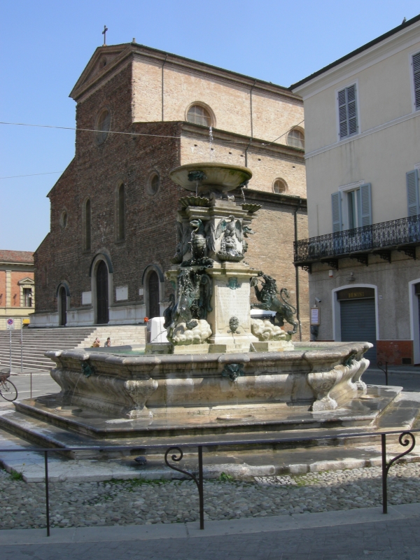 Fontana Monumentale - Cattedrale (Faenza) - Nicola Quirico