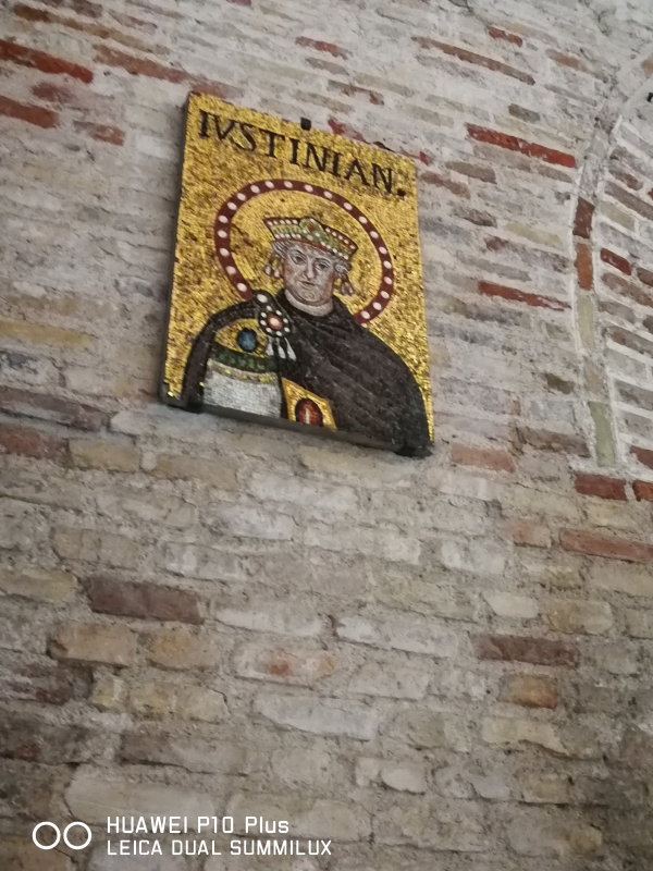 Sant'Apollinare Nuovo - quadro Giustiniano - LadyBathory1974