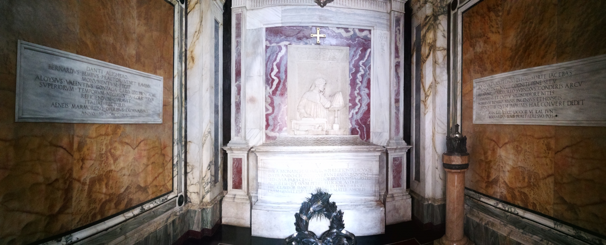 Tomba di Dante - panoramica interno - LadyBathory1974