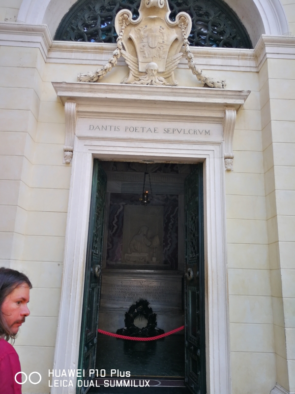 Tomba di Dante - ingresso - LadyBathory1974