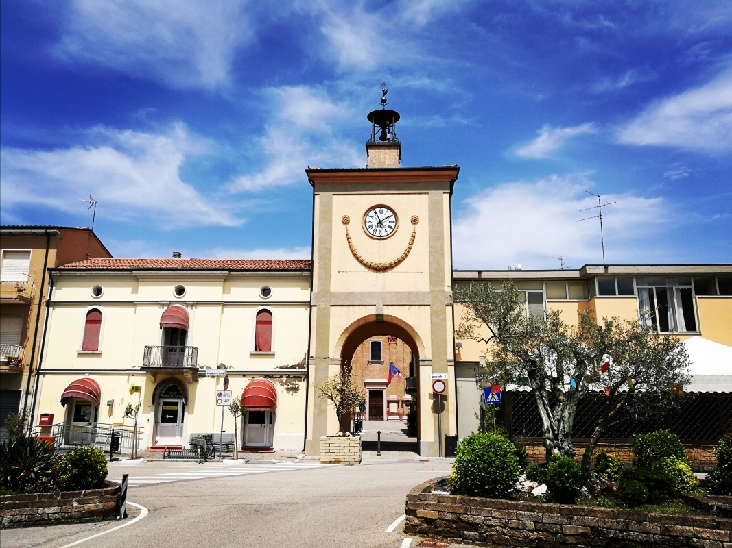 Torre civica (o Torre dell'Orologio) - Sant'Agata sul Santerno (RA) 1 - Enea Emiliani