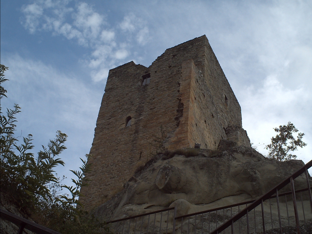 Torre dal basso lato nord - Manuel.frassinetti