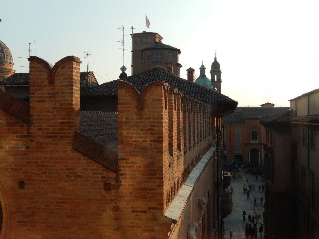 I tetti di Reggio Emilia che si affacciano sulla Piazza Grande - Luca Gabbi