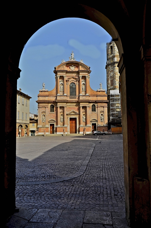 Basilica e Piazza San Prospero - Caba2011