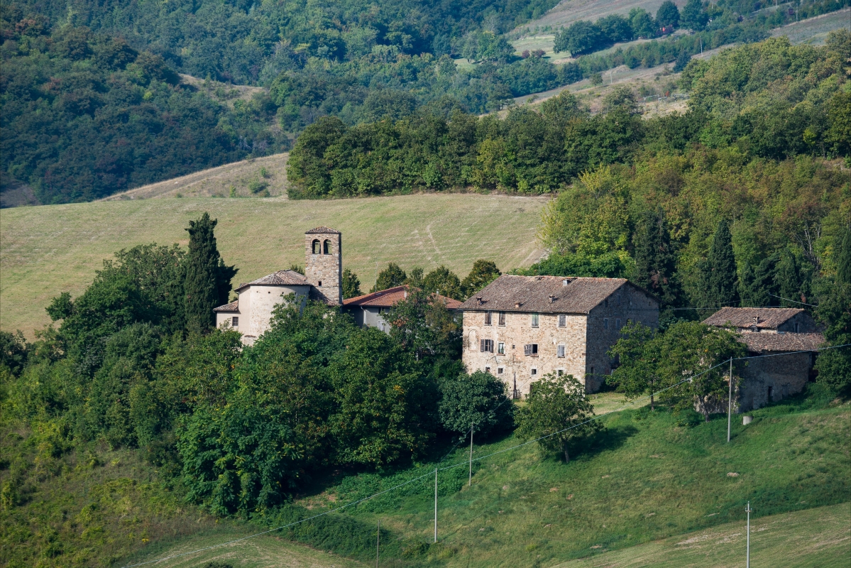 Borgo Casola Canossa - Lugarex